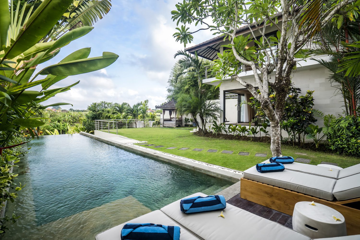 Villa Isolotto | Canggu | Bali Super Host | Unwind in Bali Villas